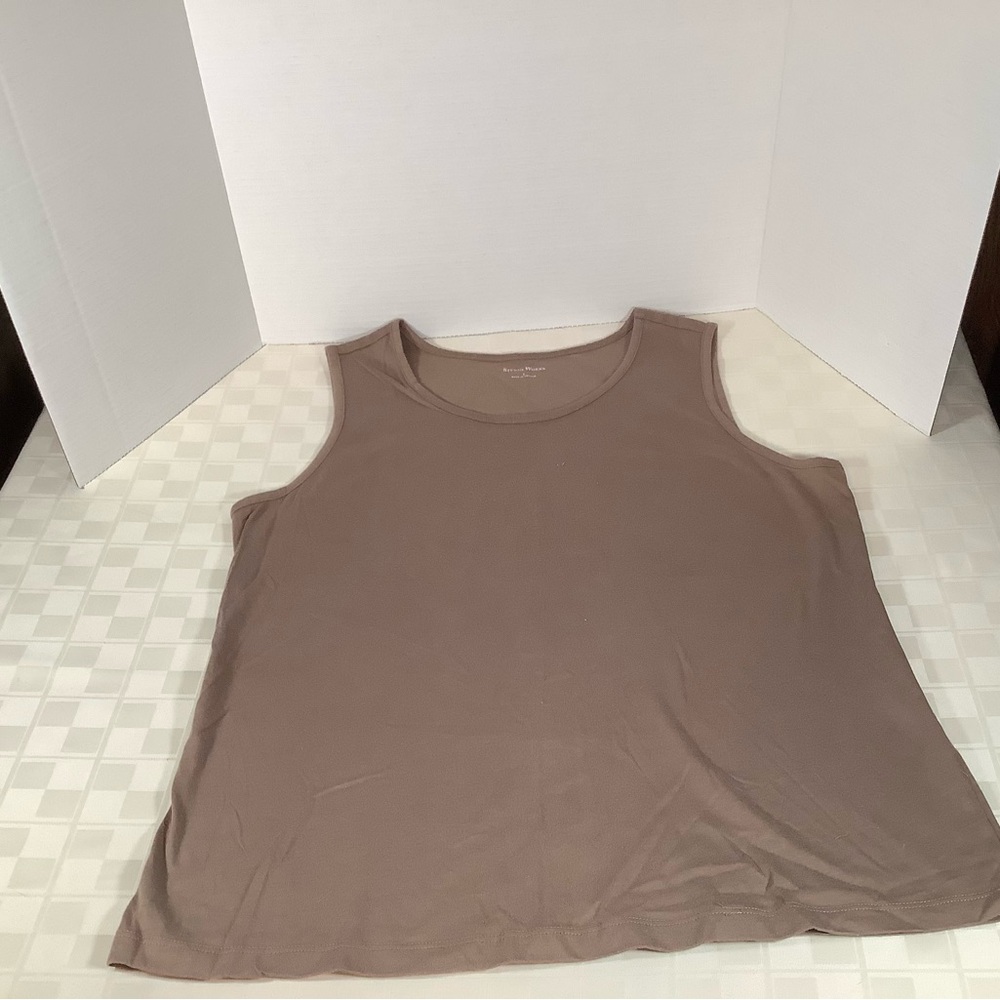 💜 Women’s brown tank top by Studio works